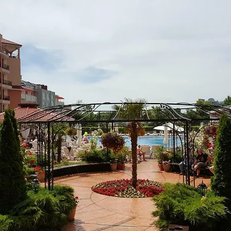 Hotel apartamentowy Diamant *
