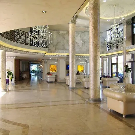 Hotel apartamentowy Diamant Słoneczny Brzeg